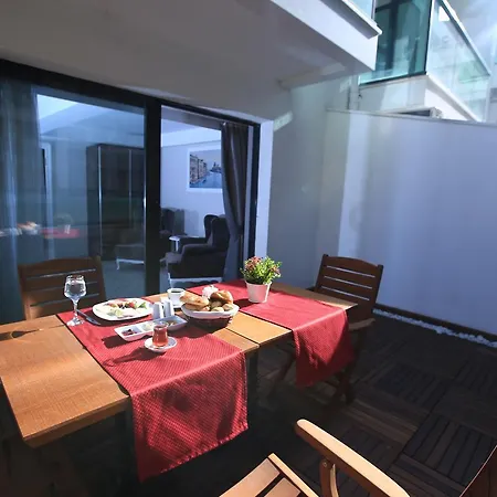 Guevenay Business Hotel 4*