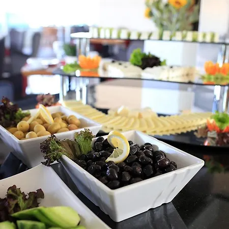 Hotel Guevenay Business 4*